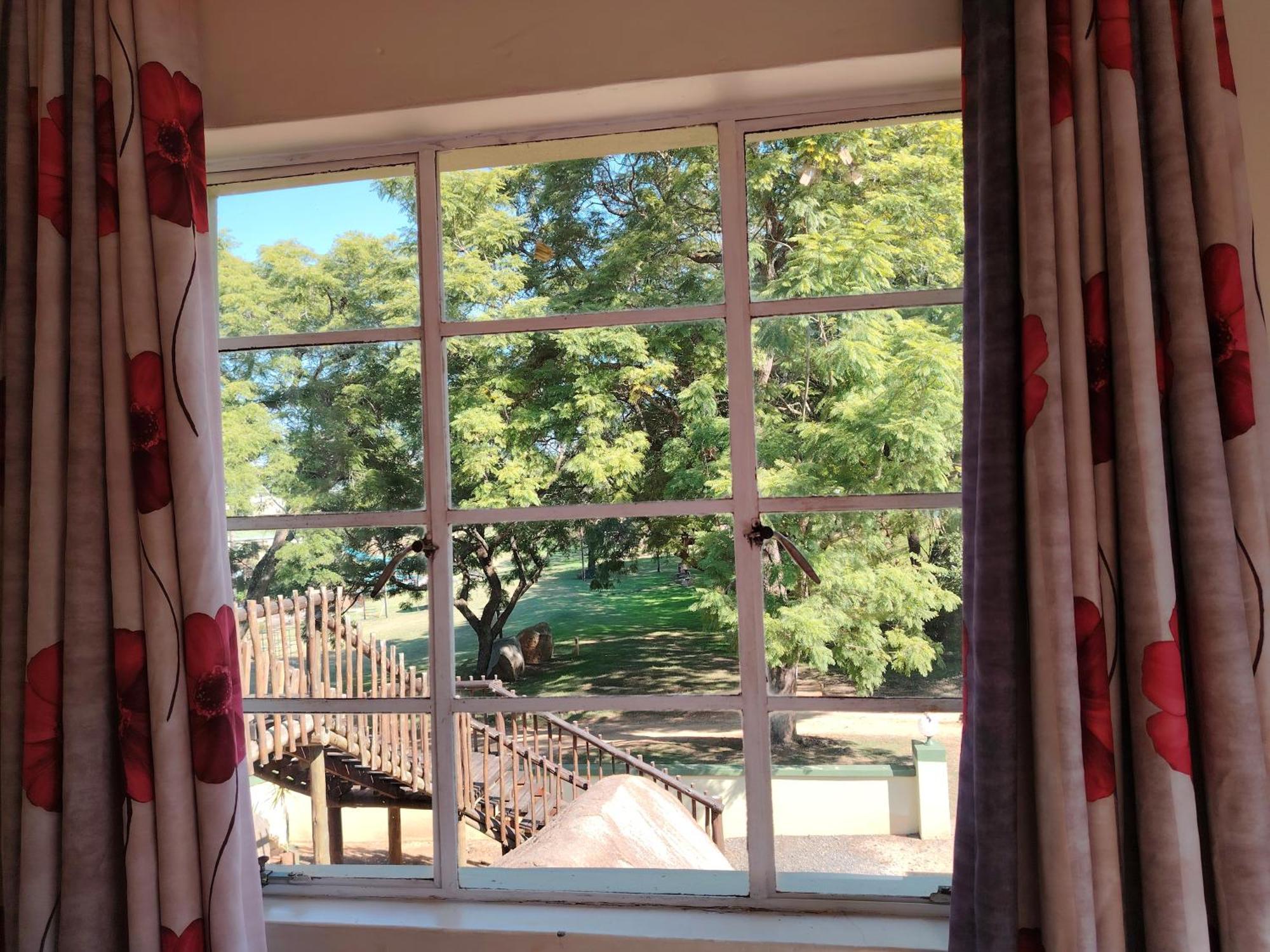 Natal Spa Self Catering and Timeshare Resort Paulpietersburg Bagian luar foto