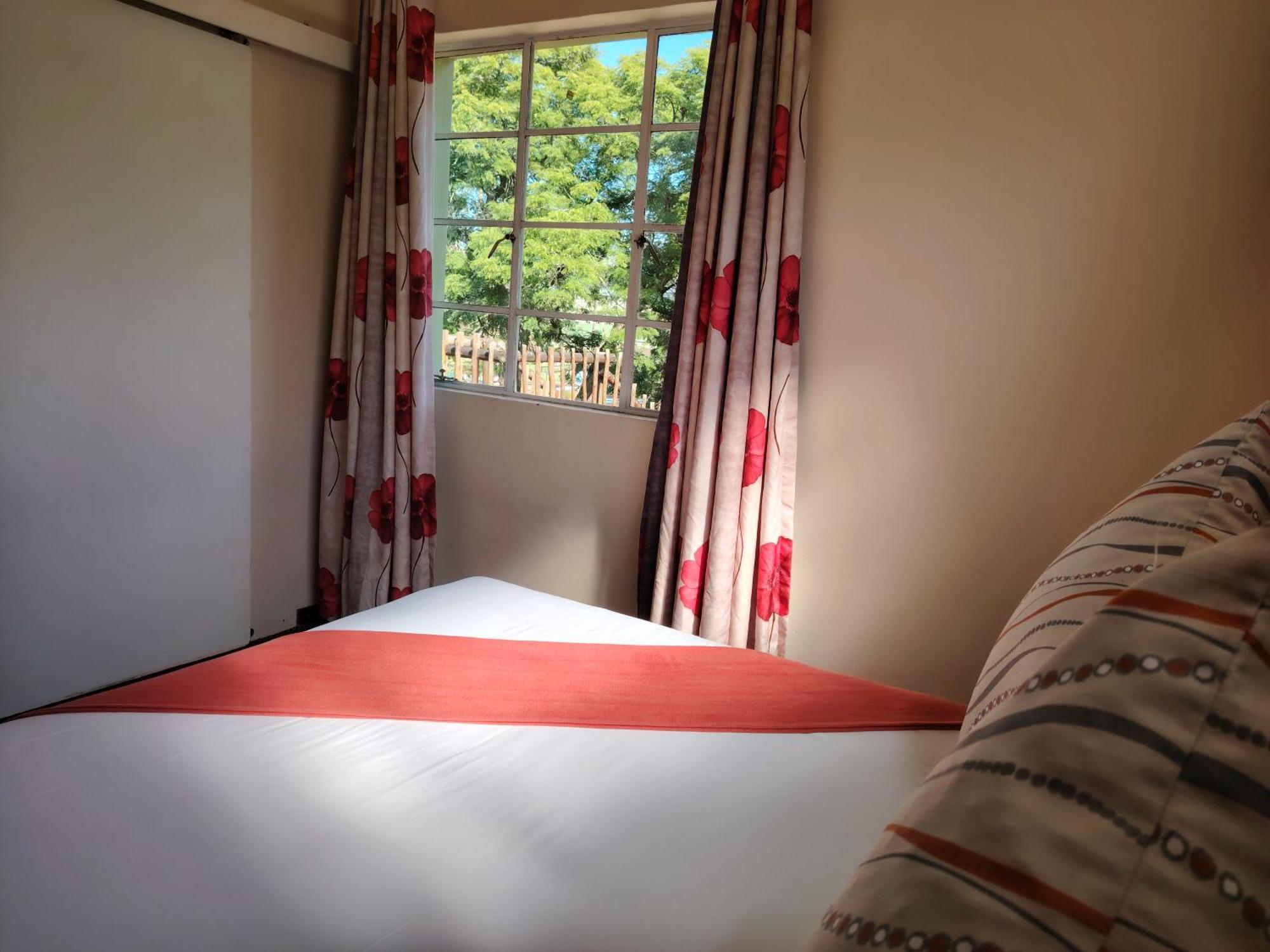 Natal Spa Self Catering and Timeshare Resort Paulpietersburg Bagian luar foto